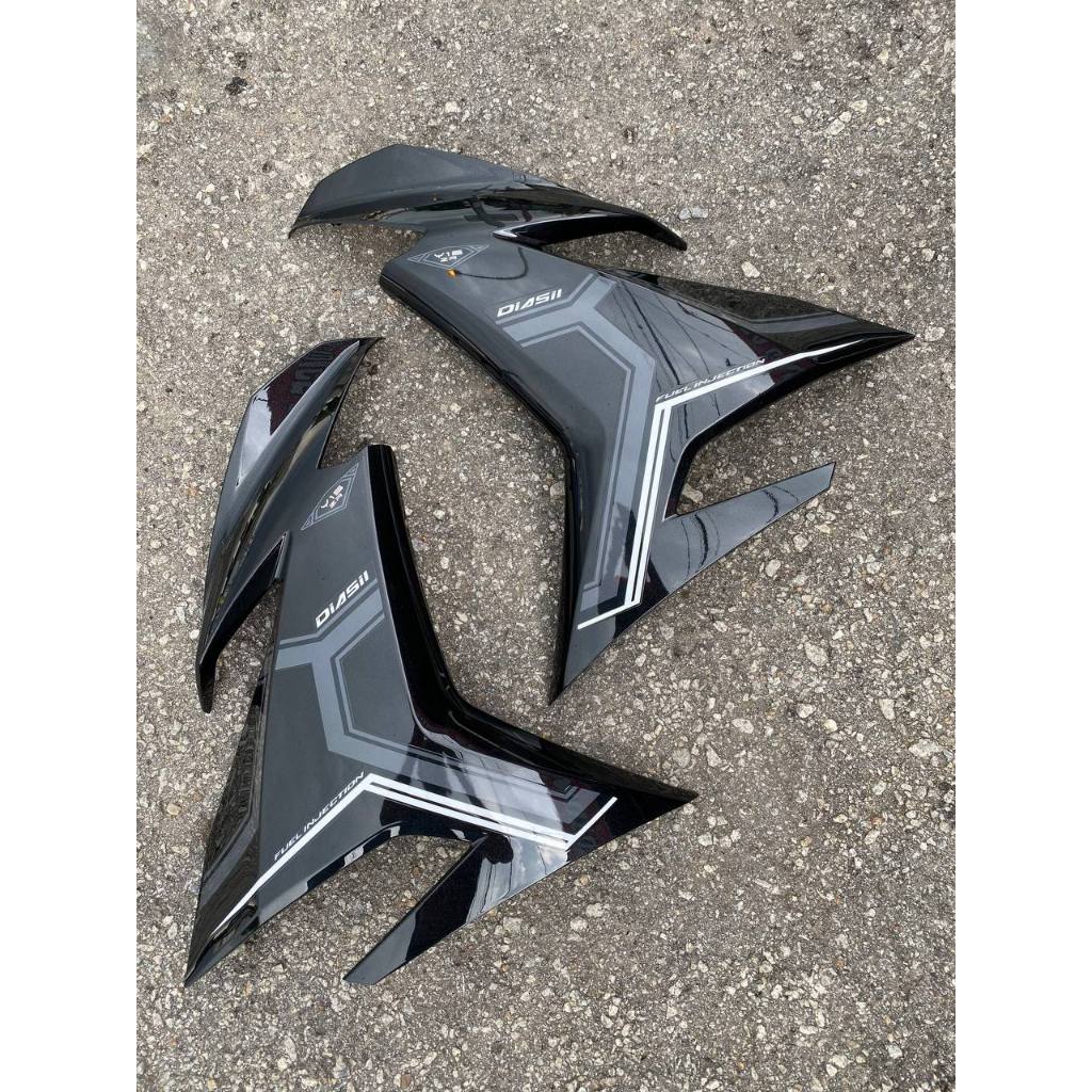 COVERSET Y15ZR V1 V2 METALIC BLACK HITAM SD16 PATTERN LINE PREMIUM COVERSET BODYSET Y15ZR Y15 YSUKU VELOZI TANAM SD16-6