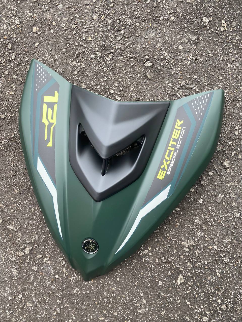 YAMAHA BODYSET LC 135 V6 EXCITER 2021 NEW DESIGN SPECIAL EDITION GREEN STRIPE TANAM FREE EMBLEM - OEM COVERSET