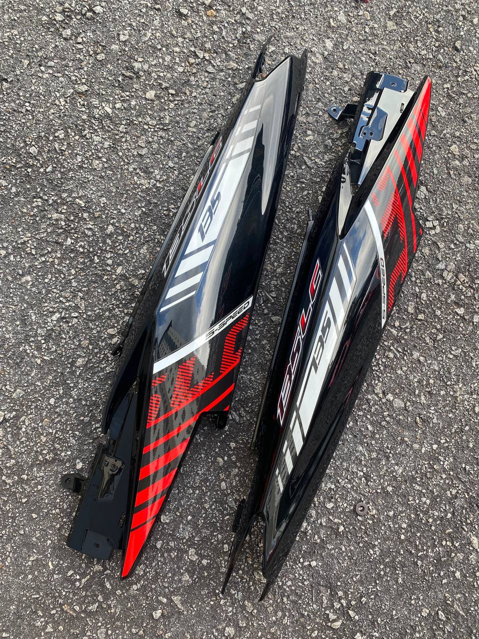 COVERSET BODYSET YAMAHA LC LC135 V6 V7 DR RED BATMAN MERAH 2015 STRIPE TANAM CODE 035 DOCTOR EDITION VELOZI