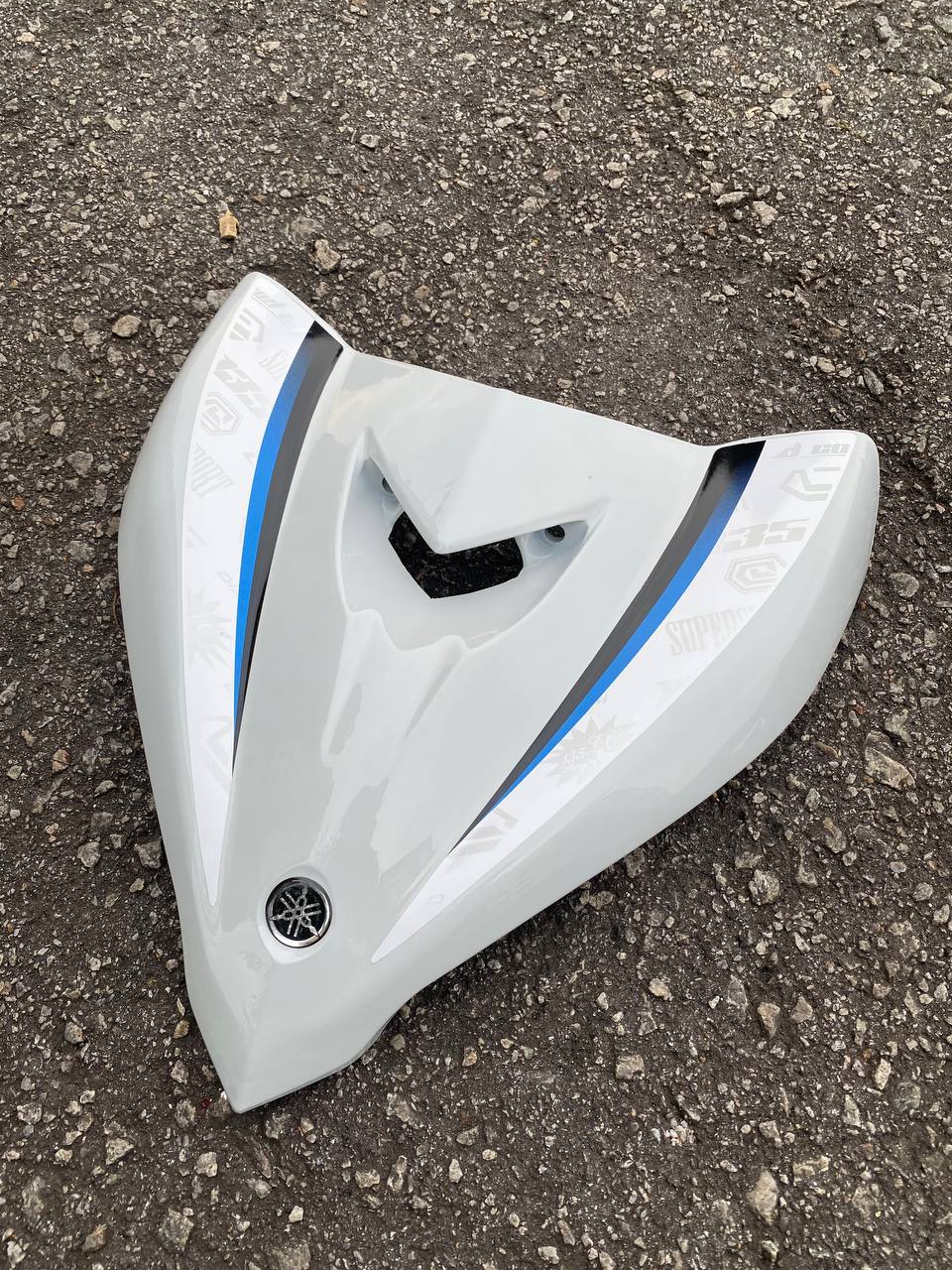 COVERSET HONG LEONG YAMAHA HLY / VELOZI LC LC135 V2 V3 V4 PUTIH PURBA DESIGN BIRU STRIPE SIAP TAMPAL FREE EMBLEM
