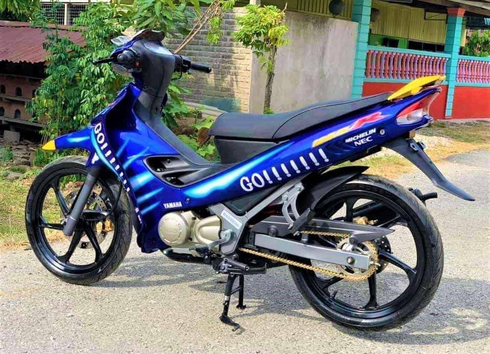 COVERSET ORIGINAL HLY HONG LEONG YAMAHA 125 125Z 125ZR BIRU GO GO STRIPE/STICKER SIAP TAMPAL HLY / VELOZI