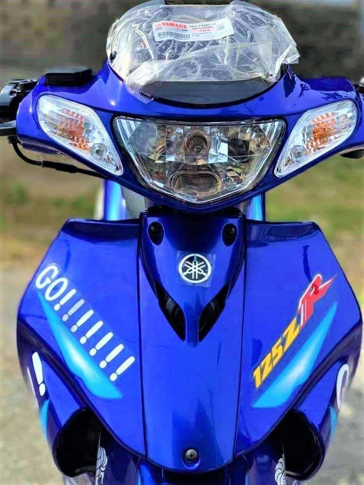 COVERSET ORIGINAL HLY HONG LEONG YAMAHA 125 125Z 125ZR BIRU GO GO STRIPE/STICKER SIAP TAMPAL HLY / VELOZI