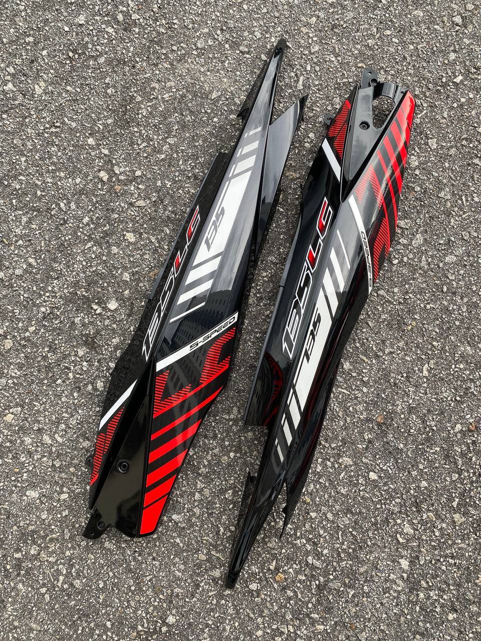 COVERSET LC LC135 V1 YAMAHA DOCTOR P RED MERAH BATMAN 021 2015  / VELOZI L1-BM-2 STRIPE SIAP TANAM CLEAR