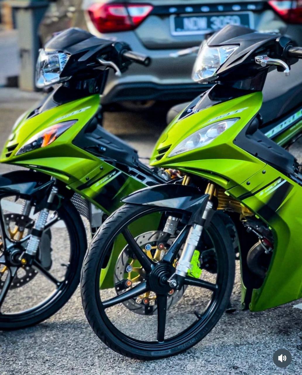 COVERSET BODYSET YAMAHA LC LC135 V1 HIJAU ORIGINAL 100% HONG LEONG YAMAHA HLY STRIPE SIAP TAMPAL  VELOZI