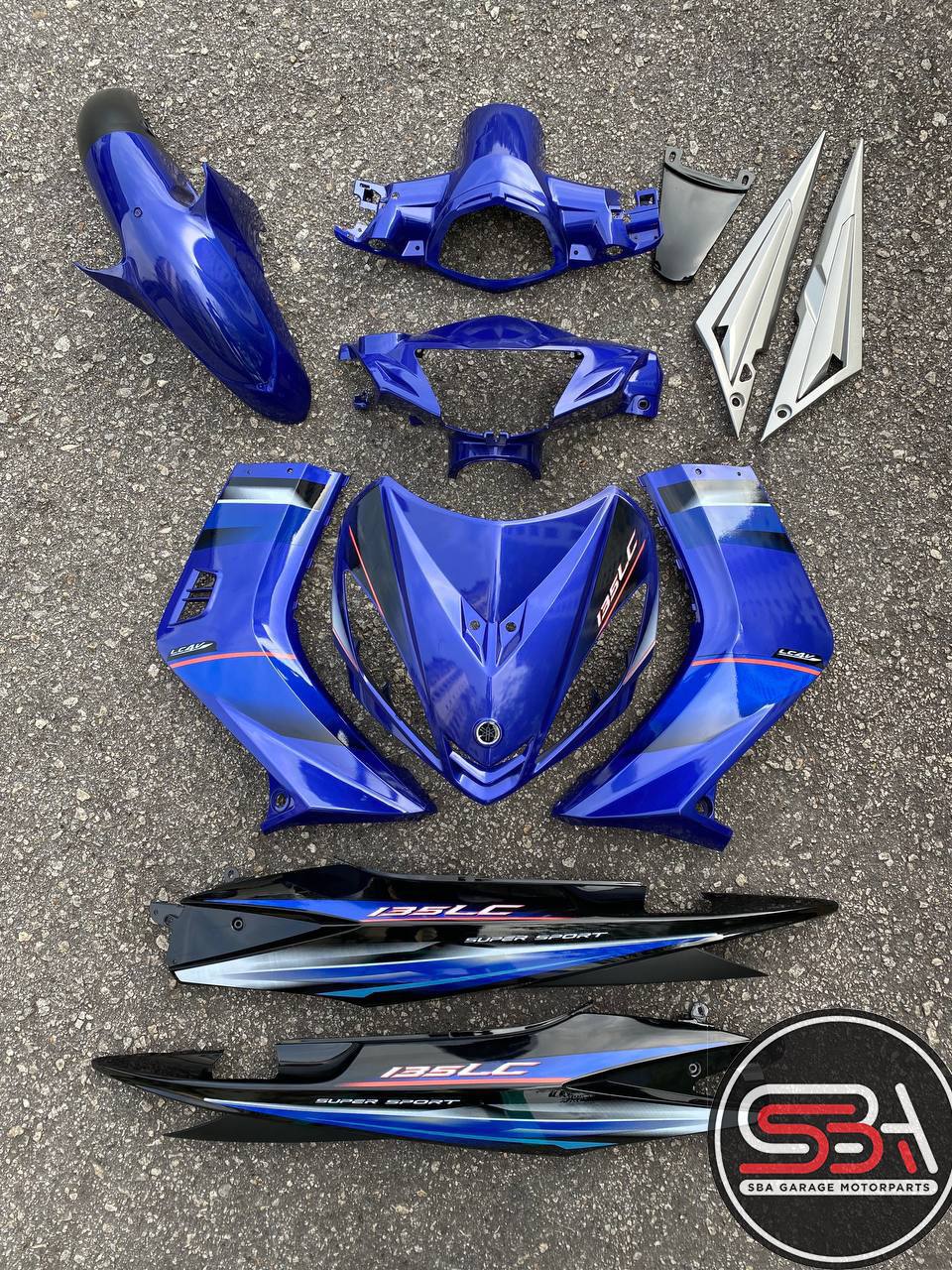 COVERSET BODYSET  LC135 LC 135 V1 BIRU FIRST EDITION ORIGINAL 100% HONG LEONG YAMAHA HLY STRIPE SIAP TAMPAL FREE EMBLEM