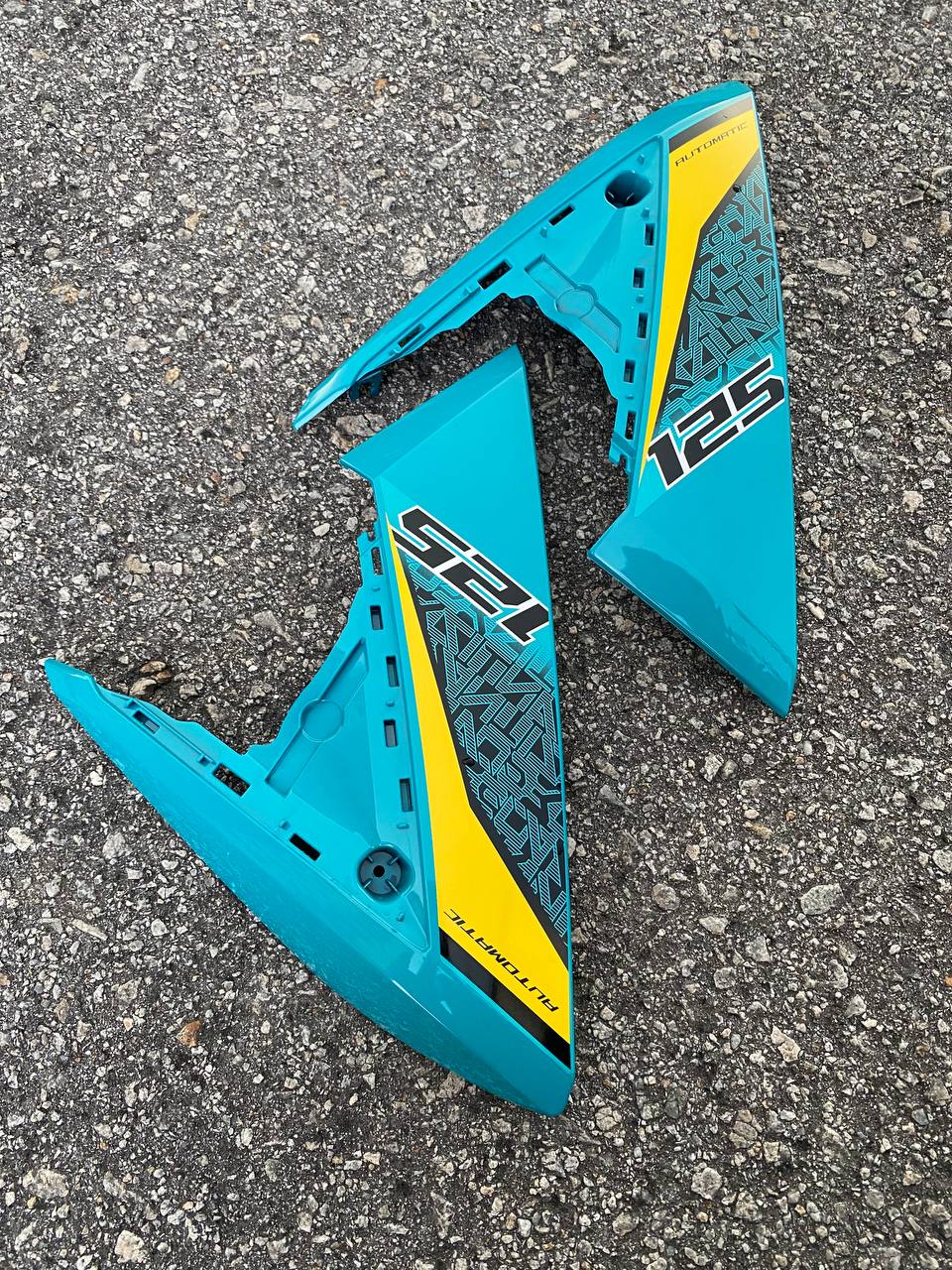 COVERSET BODYSET EGO AVANTIZ YAMAHA STICKER SIAP TAMPAL CS6 CYAN M SEKI FULLSET NEW