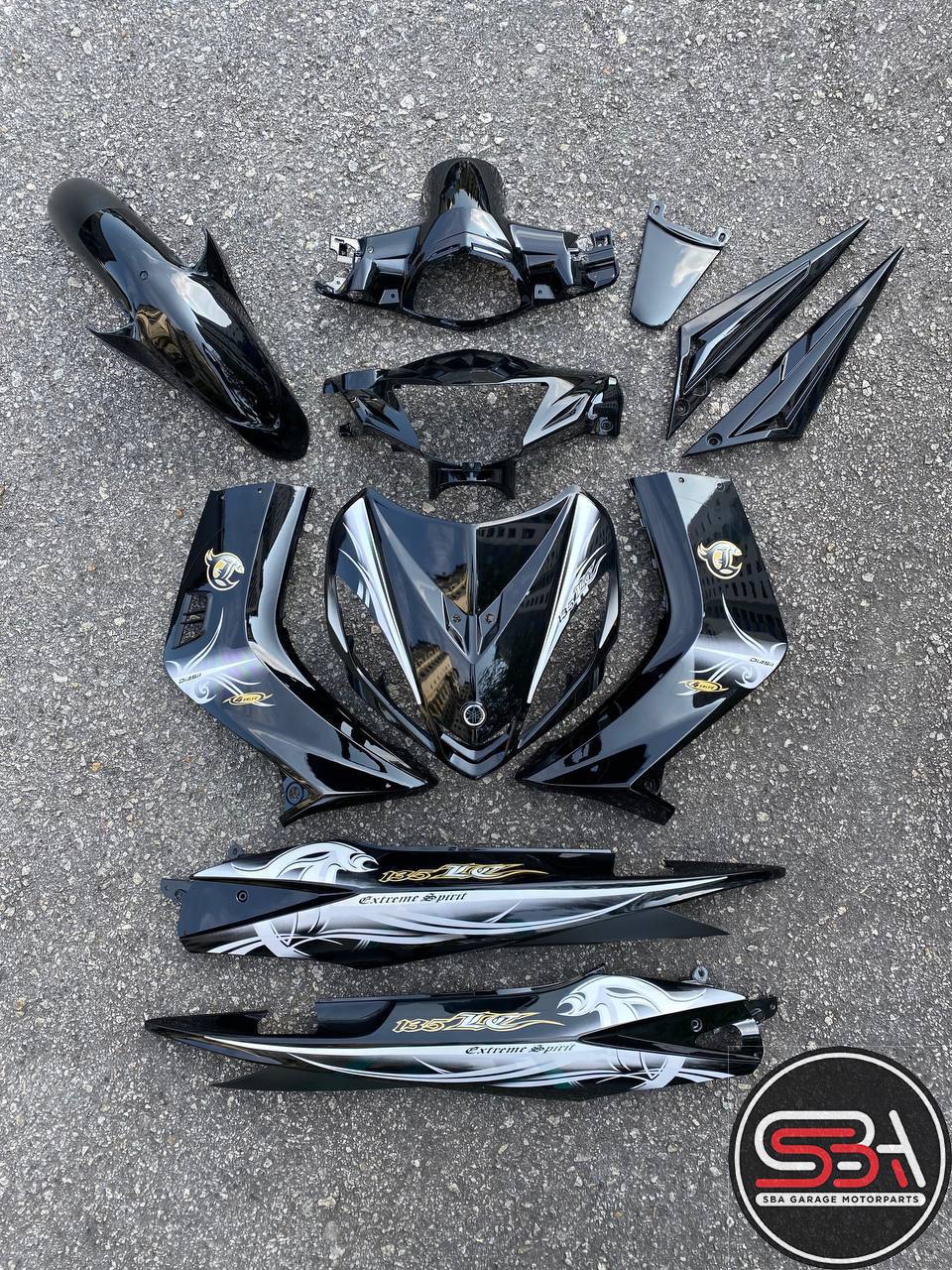COVERSET BODYSET LC 135 V1 HITAM BATIK EXTREME SPIRIT ORI 100% HONG LEONG YAMAHA HLY STRIPE SIAP TAMPAL VELOZI