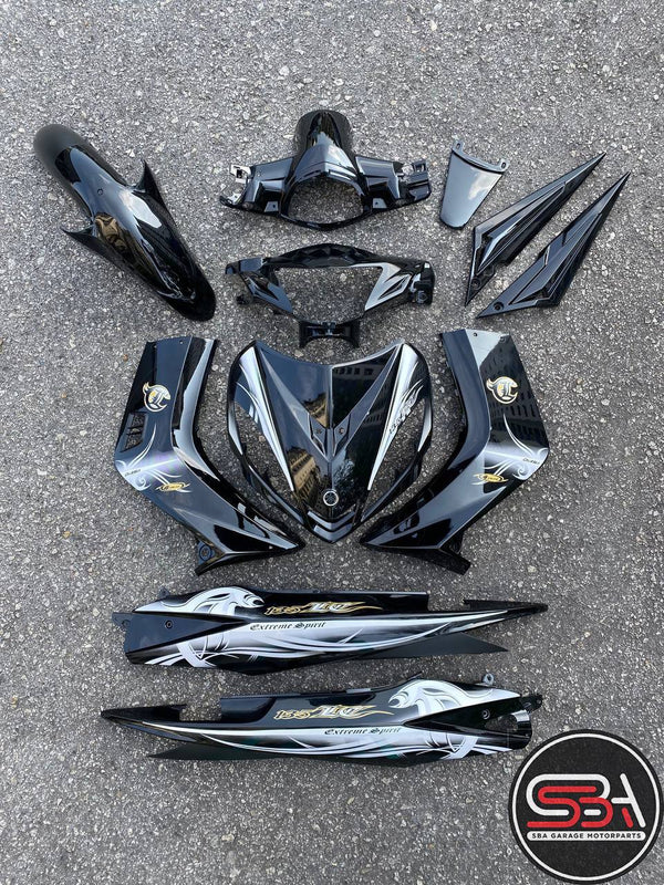 COVERSET BODYSET LC 135 V1 HITAM BATIK EXTREME SPIRIT ORI 100% HONG LEONG YAMAHA HLY STRIPE SIAP TAMPAL VELOZI