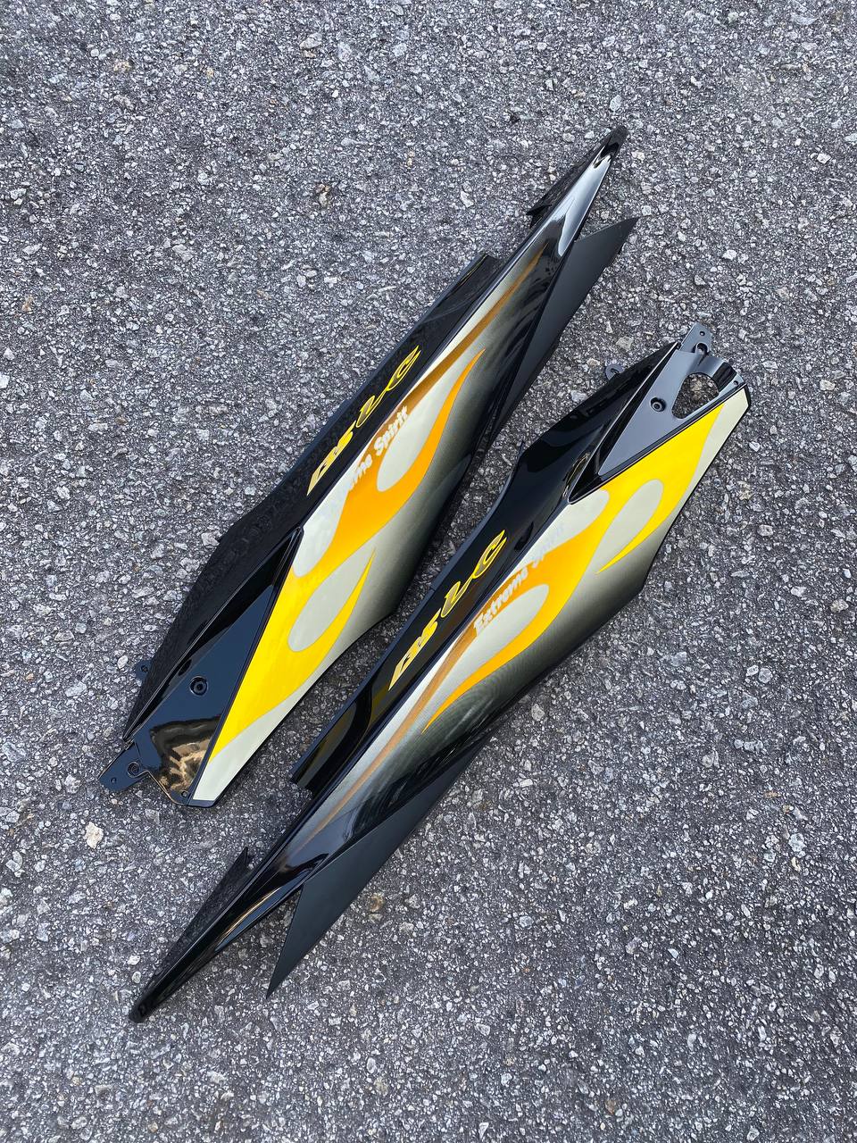 COVERSET BODYSET YAMAHA LC LC135 V1 API NESCAFE DESIGN FREE EMBLEM TIMBUL ORIGINAL HLY HONG LEONG YAMAHA
