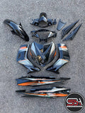 COVERSET BODYSET YAMAHA LC LC135 V1 HITAM OREN ORIGINAL 100% HONG LEONG YAMAHA HLY STRIPE SIAP TAMPAL VELOZI
