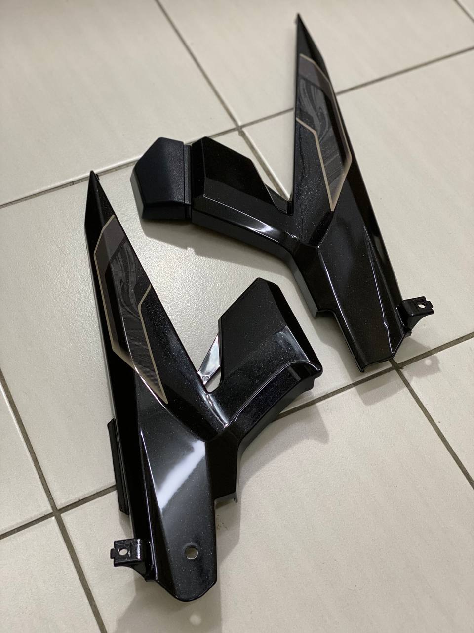 COVERSET BODYSET YAMAHA LC LC135 V6 V7 DR EXCITER NESCAFE GOLD MATT STRIPE TANAM CODE 023 DOCTOR EDITION OEM