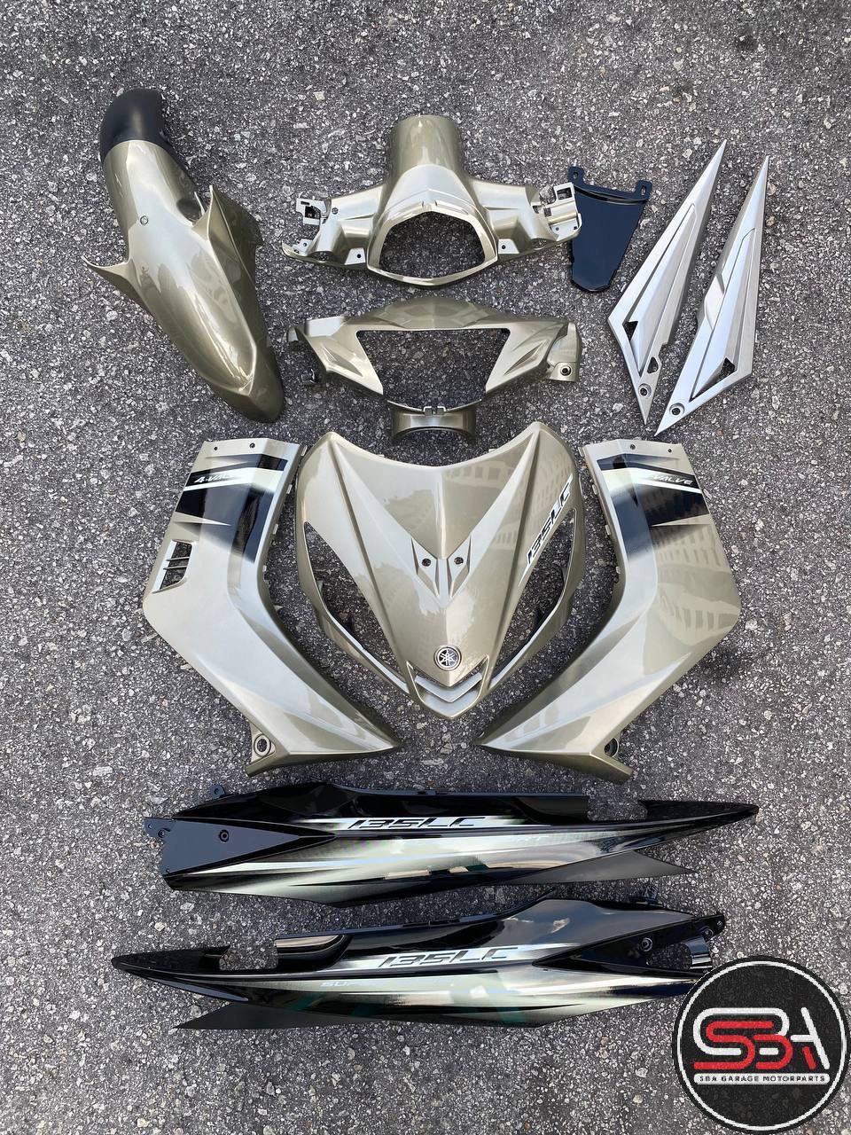 COVERSET BODYSET YAMAHA LC LC135 V1 NESCAFE DESIGN FREE EMBLEM TIMBUL ORIGINAL HLY HONG LEONG YAMAHA  STRIPE TAMPAL