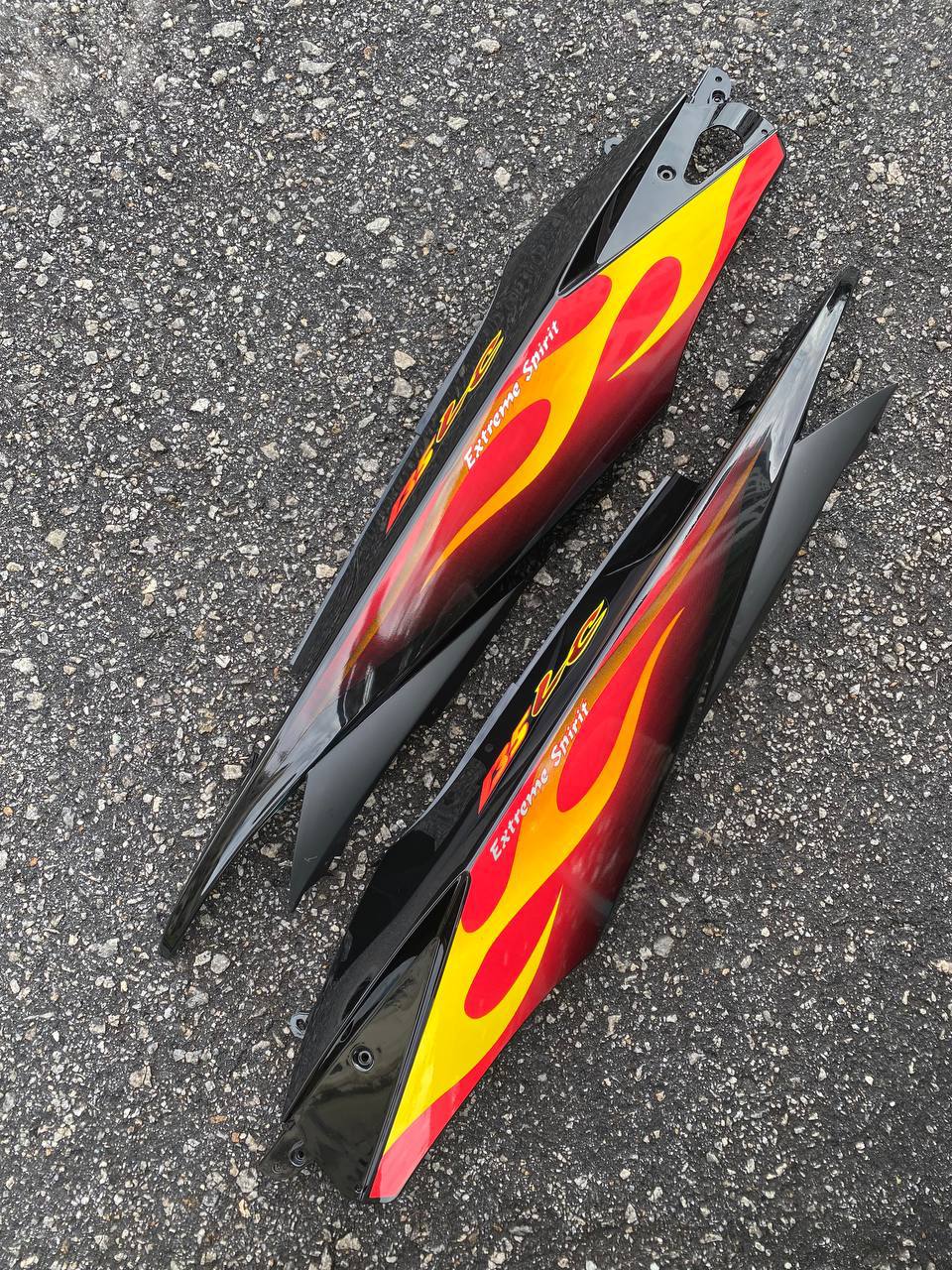 COVERSET BODYSET YAMAHA LC LC135 V1 MERAH API ORIGINAL HONG LEONG YAMAHA HLY M MATE VELOZI STRIPE SIAP TAMPAL