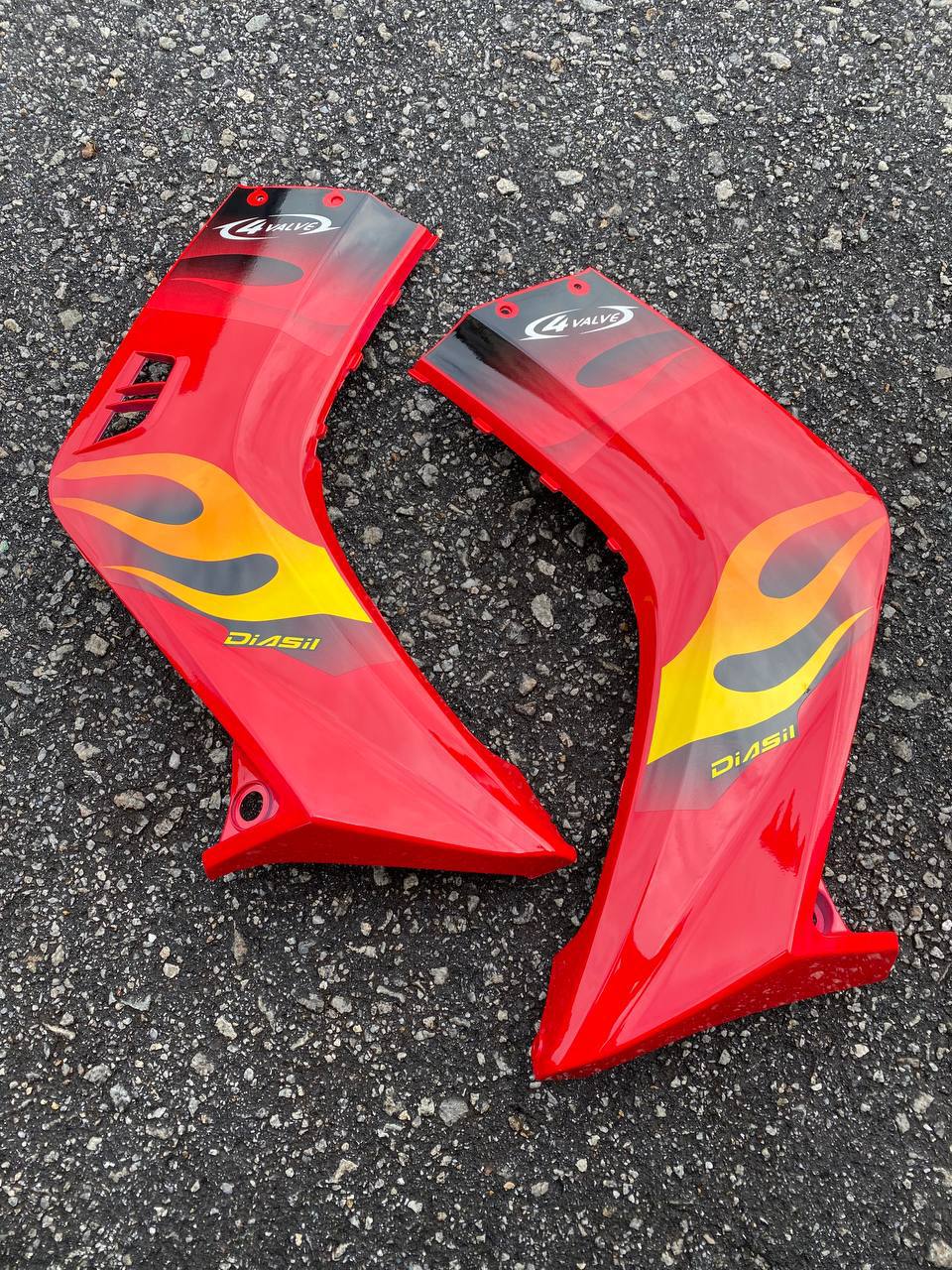 COVERSET BODYSET YAMAHA LC LC135 V1 MERAH API ORIGINAL HONG LEONG YAMAHA HLY M MATE VELOZI STRIPE SIAP TAMPAL