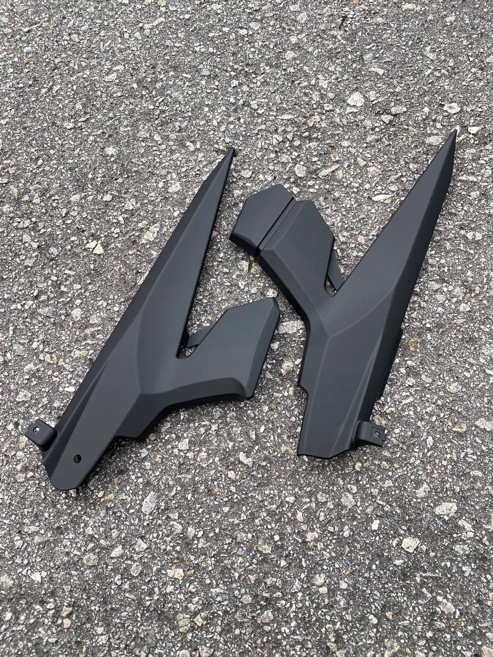 COVERSET ORIGINAL HONG LEONG YAMAHA HLY VELOZI M SEKI LC LC135 V2 V3 V4 V5 V6 HITAM BATIK GOLD STRIPE SIAP TAMPAL