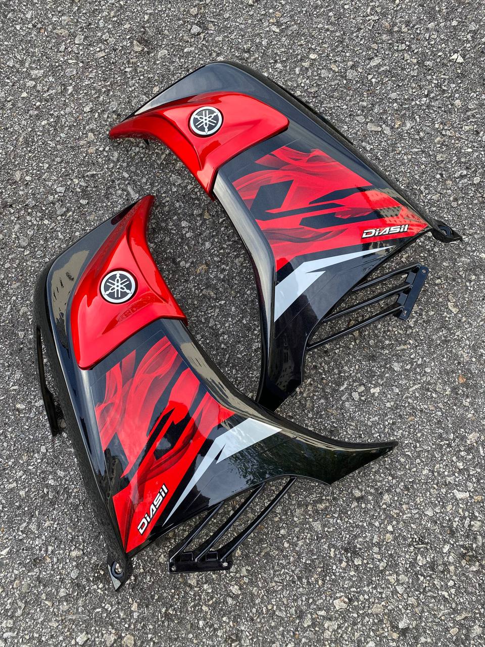 COVERSET YAMAHA ORIGINAL SIAP TAMPAL LC135 V6 V7 MERAH RED HLY ORIGINAL HONG LEONG 100% HLY / VELOZI EDITION