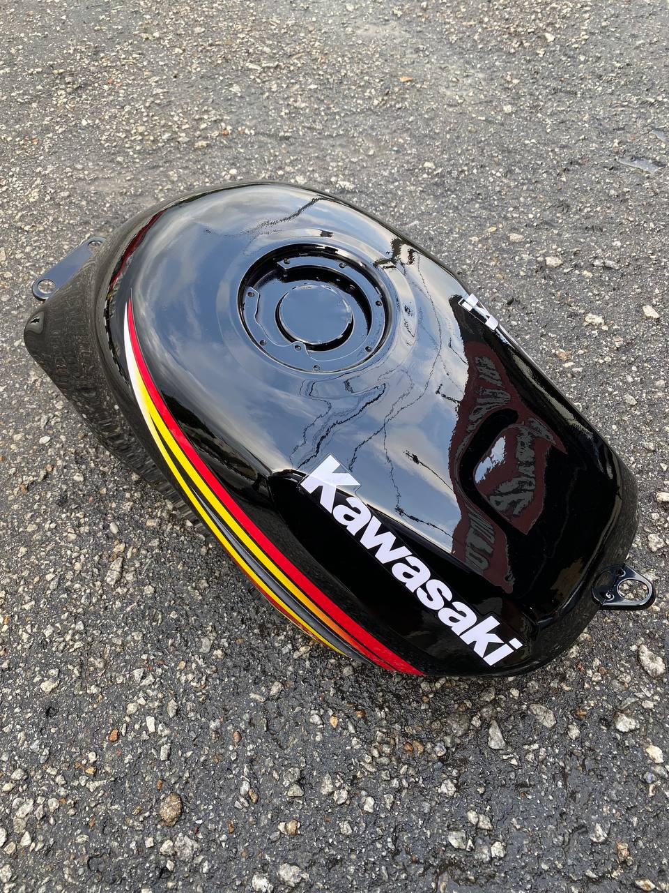 KAWASAKI NINJA DOUBLE R 150 RR STANDARD COVERSET STICKER SIAP TANAM BLACK HITAM TERMASUK TANK ( 2 KOTAK BESAR ) OEM SET