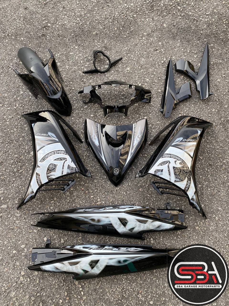 COVERSET ORIGINAL HONG LEONG YAMAHA HLY VELOZI M SEKI LC LC135 V2 V3 V4 V5 V6 HITAM BATIK SMOKE HITAM STRIPE SIAP TAMPAL