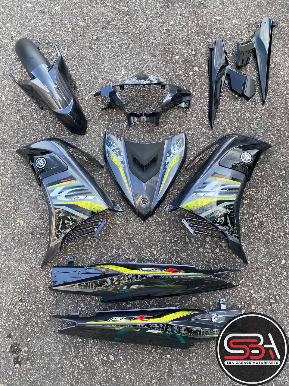 COVERSET LC135 V6 GREY COMET BLAZING RED MERAH BIRU THUNDER BLUE ORIGINAL HONG LEONG YAMAHA HLY STRIPE MORITAKA