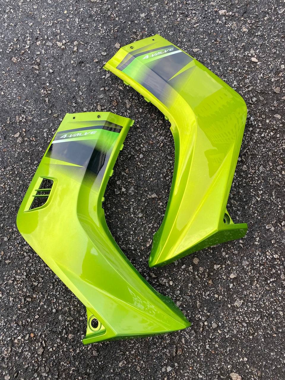 COVERSET BODYSET YAMAHA LC LC135 V1 HIJAU ORIGINAL 100% HONG LEONG YAMAHA HLY STRIPE SIAP TAMPAL  VELOZI