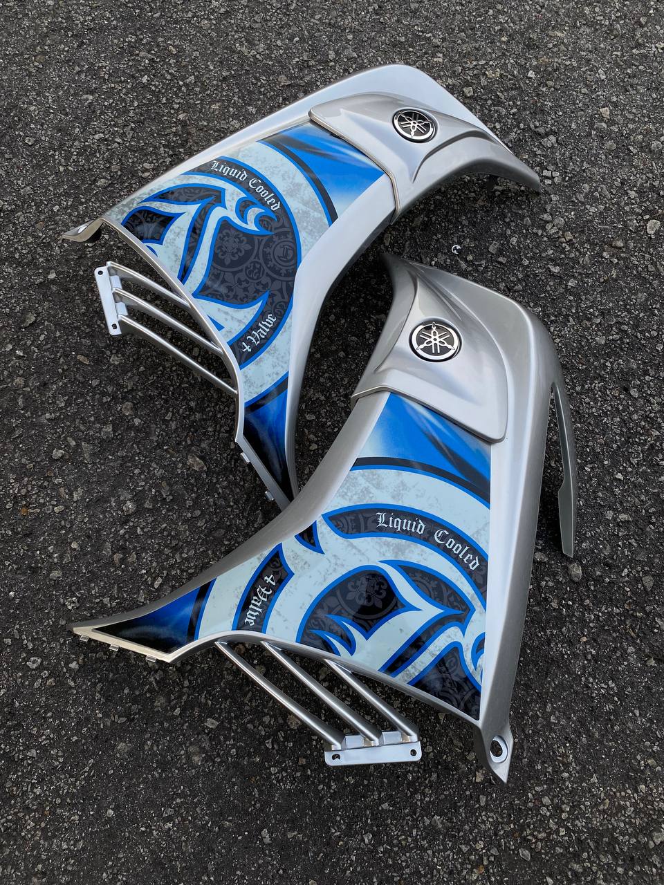 COVERSET BODYSET YAMAHA LC LC135 V2 V6 V7 DR BLACK SILVER BATIK STRIPE TANAM CODE 042 DOCTOR M MATE EDITION OEM