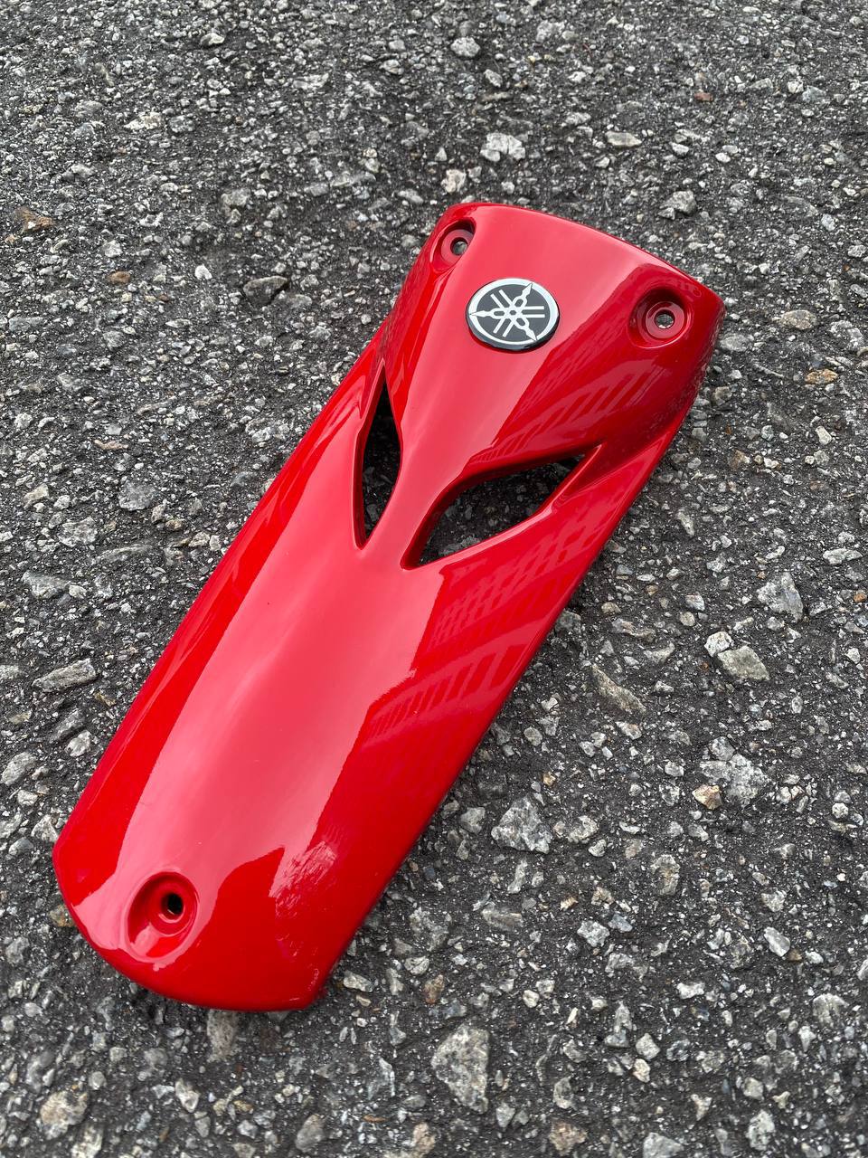 Y125ZR FRONT DADA PANEL COVER WITH FREE EMBLEM ORIGINAL GENUINE YAMAHA HLY