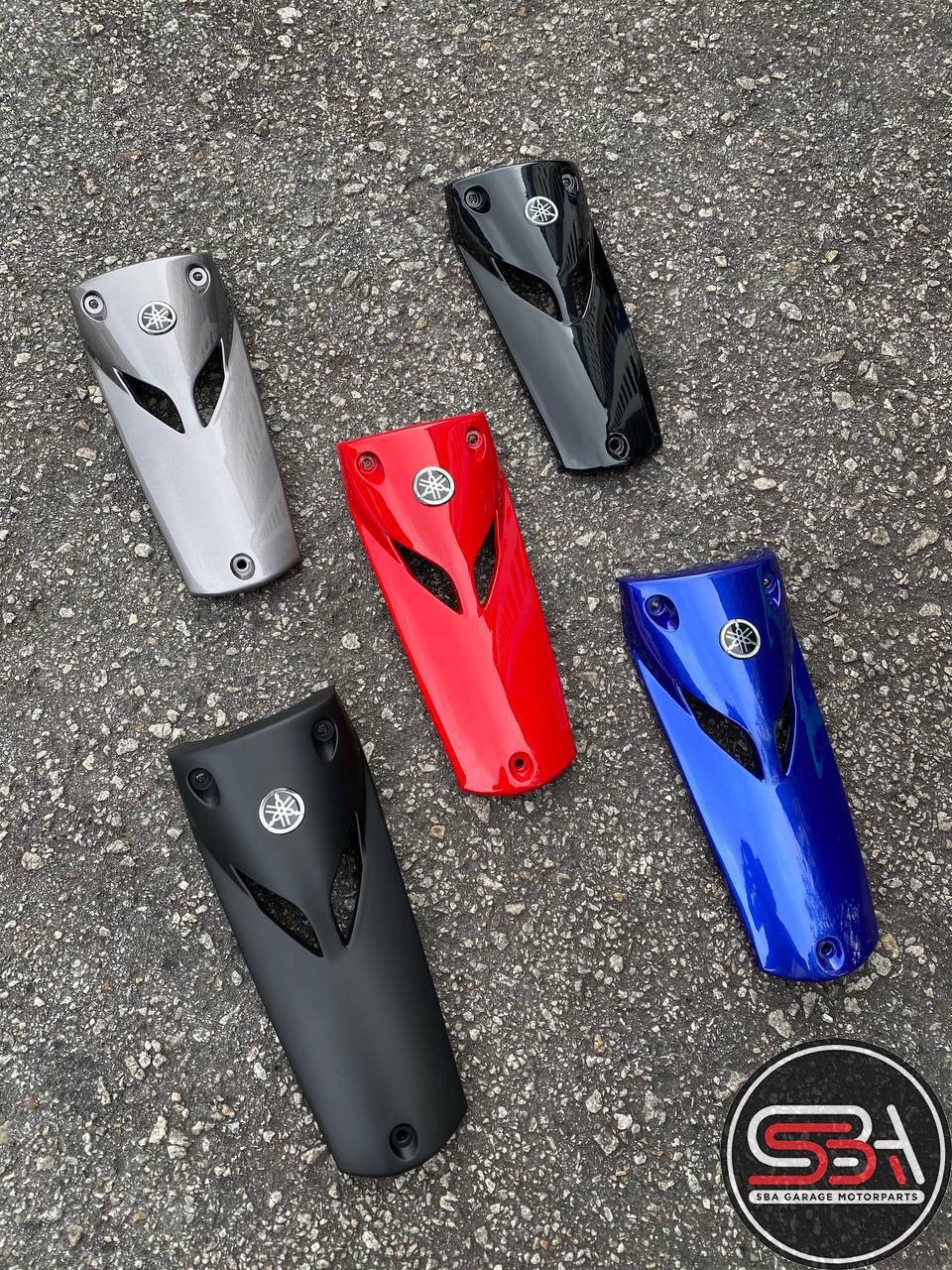 PANEL FRONT COVER DADA Y125zr Y 125zr SEKALI EMBLEM PERCUMA ORIGINAL GENUINE YAMAHA HLY