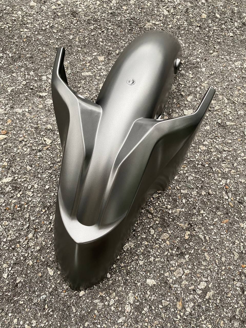 MOTORCYCLE COVERSET BODYSET LC135 LC V8 SILKY CRYSTAL WHITE GREY MATT L8-S-5 FUEL INJECTION FI YAMAHA SIAP TAMPAL VELOZI
