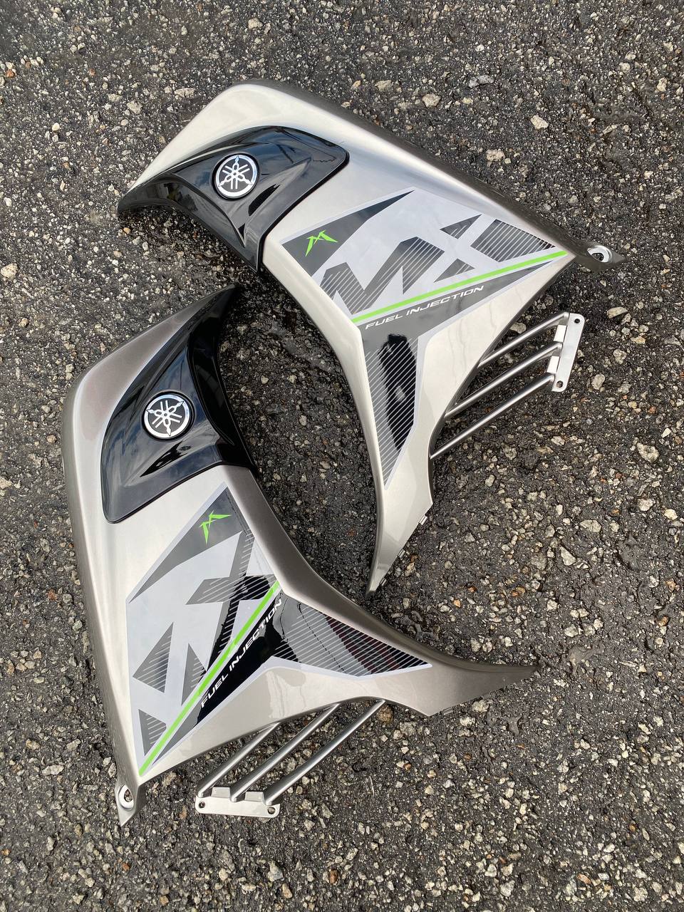 COVERSET BODYSET YAMAHA LC LC135 V6 V7 MX KING S3 SILVER BLACK STRIPE TANAM VELOZI L6-MKX-7