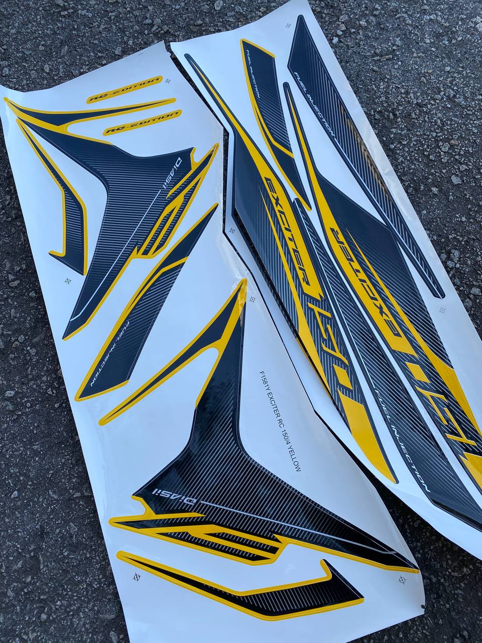 STICKER BODYSET/STRIPE COVERSET Y15 Y15 ZR V1 V2 EXCITER RC YELLOW KUNING NEW ARRIVAL MORITAKA YAMAHA ORIGINAL