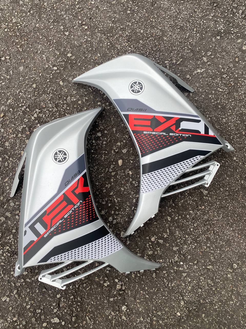 YAMAHA BODYSET LC 135 V1 V2 V3 EXCITER 2021 SPECIAL EDITION SILVER STRIPE TANAM CLEAR OEM COVERSET