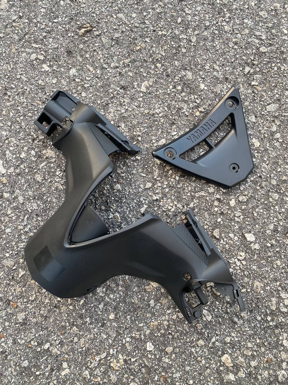 INNER LC 135 V2 V3 V4 V5 V6 V7 OEM DOCTOR HITAM MATTE FULL ITEM (11 ITEM) YAMAHA ORIGINAL EQUIPMENT MANUFACTURED