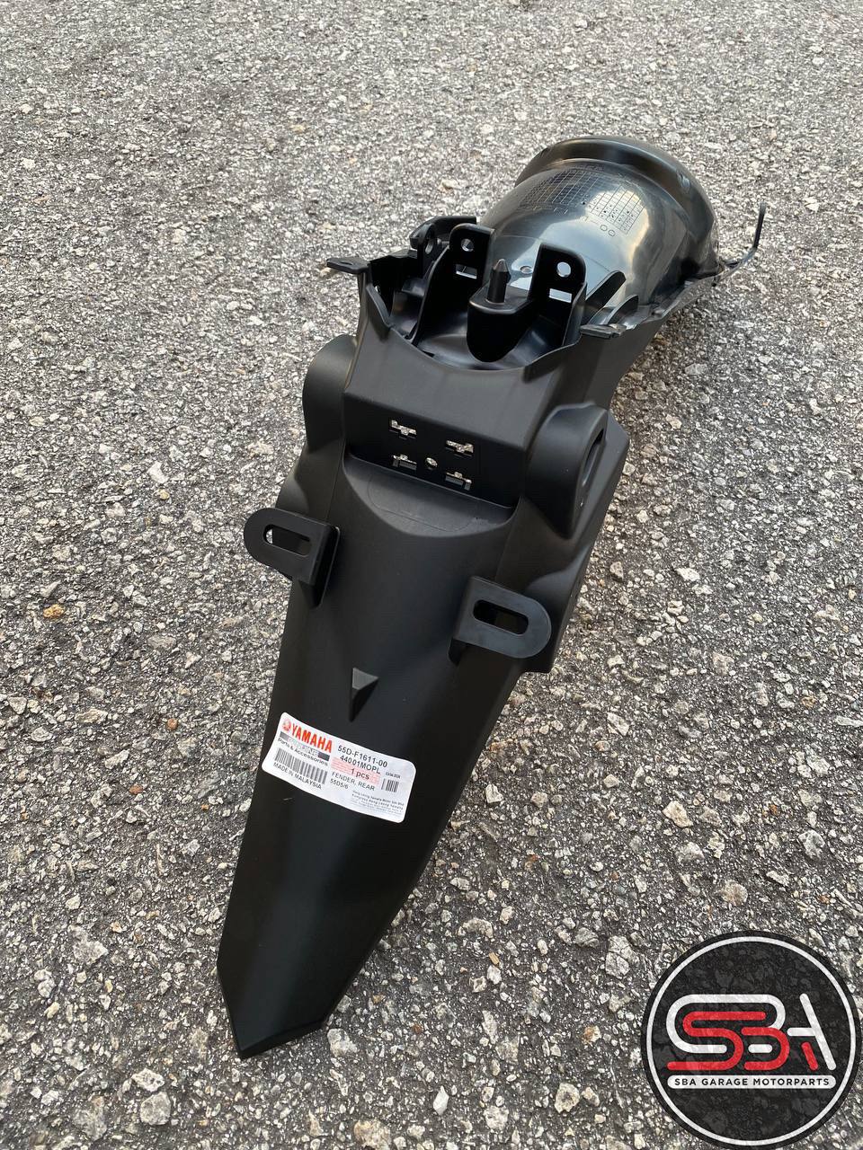 INNER LC 135 V2 V3 V4 V5 V6 V7 OEM DOCTOR HITAM MATTE FULL ITEM (11 ITEM) YAMAHA ORIGINAL EQUIPMENT MANUFACTURED