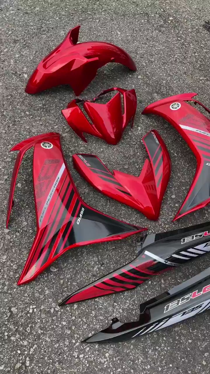 MOTORCYCLE COVERSET LC135 LC V8 RED METALIC BLACK MERAH BATMAN 2015 L8-ST-4 FUEL INJECTION FI YAMAHA DOCTOR VELOZI