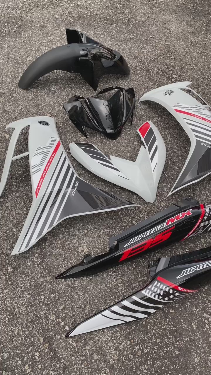 COVERSET BODYSET LC135 LC V8 P WHITE PUTIH FUEL INJECTION FI YAMAHA SIAP TANAM DOCTOR 043 OEM EDITION