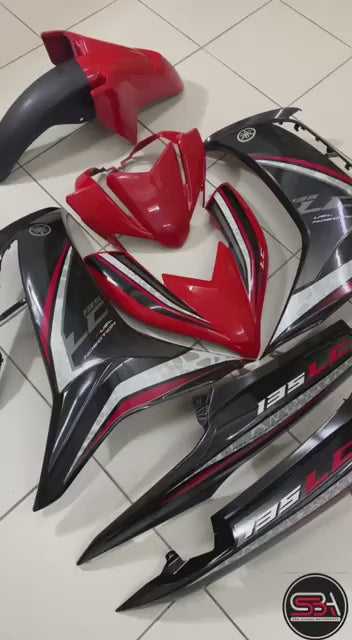 COVERSET BODYSET LC135 LC V8 STANDARD RED MERAH STD FUEL INJECTION FI YAMAHA SIAP TANAM DOCTOR 011 OEM