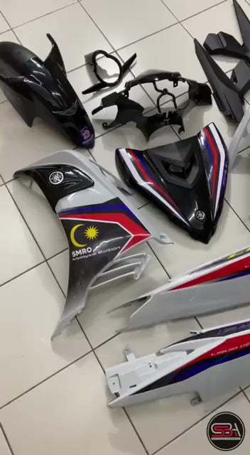 COVERSET BODYSET YAMAHA LC LC135 V6 V7 DR. 5 MILLIONTH ROLE OUT BLACK 5MRO STRIPE TANAM CODE 007 DOCTOR EDITION OEM