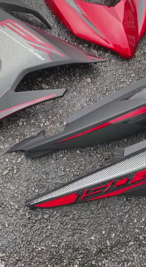 COVER SET Y15ZR V1 V2 RC EXCITER RED SILVER MATT PREMIUM COVERSET BODYSET Y15ZR Y15 YSUKU NEW ORIGINAL VELOZI