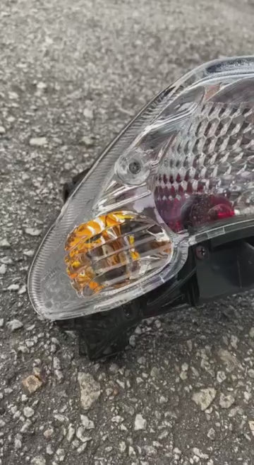 LAMPU BELAKANG ORIGINAL YAMAHA 125ZR TAIL LIGHT ASSY CLEAR 5XK-H4710-30 TAIL LAMP TERMASUK MENTOL PLUG N PLAY