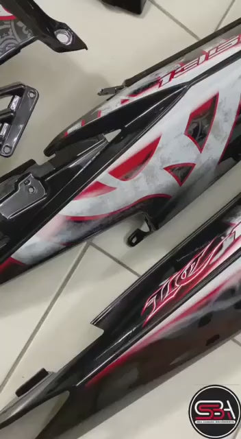 COVERSET YAMAHA LC LC135 V2 V3 V4 V5 V6 V7 HITAM KILAT FULL STRIPE MERAH BATIK SMOKE SIAP TAMPAL HLY M SEKI VELOZI