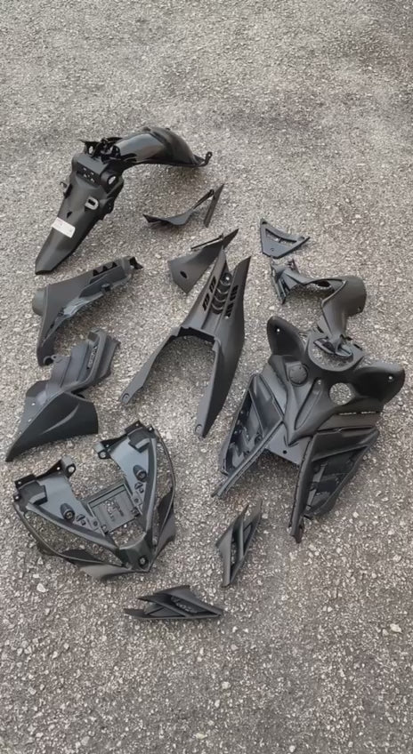 INNER LC 135 V2 V3 V4 V5 V6 V7 OEM DOCTOR HITAM MATTE FULL ITEM (11 ITEM) YAMAHA ORIGINAL EQUIPMENT MANUFACTURED