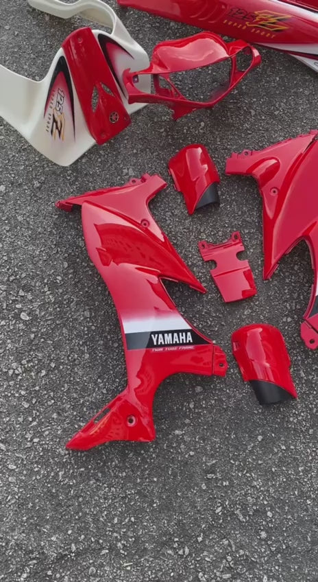 COVERSET ORIGINAL HLY YAMAHA 125Z 125ZR MERAH CILI SABIT STRIPE SIAP TAMPAL – PERCUMA EMBLEM TIMBUL  HONG LEONG YAMAHA