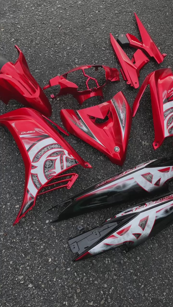 COVERSET BODYSET ORIGINAL HLY YAMAHA LC LC135 V2 V3 V4 V6 V7 RM7 BLACK MERAH BATIK SMOKE RED SIAP TAMPAL