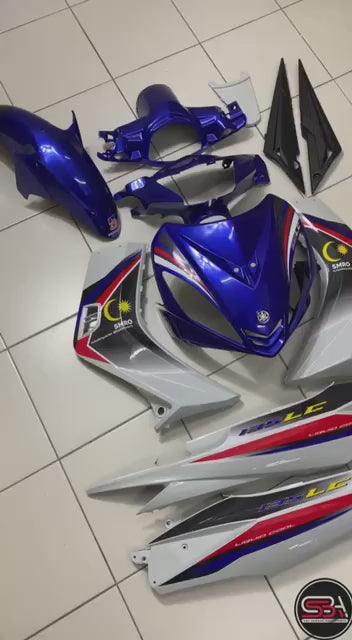 COVERSET BODYSET YAMAHA LC LC135 V1 DR 5MRO 5 MILLIONTH ROLL OUT BLUE STRIPE TANAM CODE 003 DOCTOR EDITION OEM