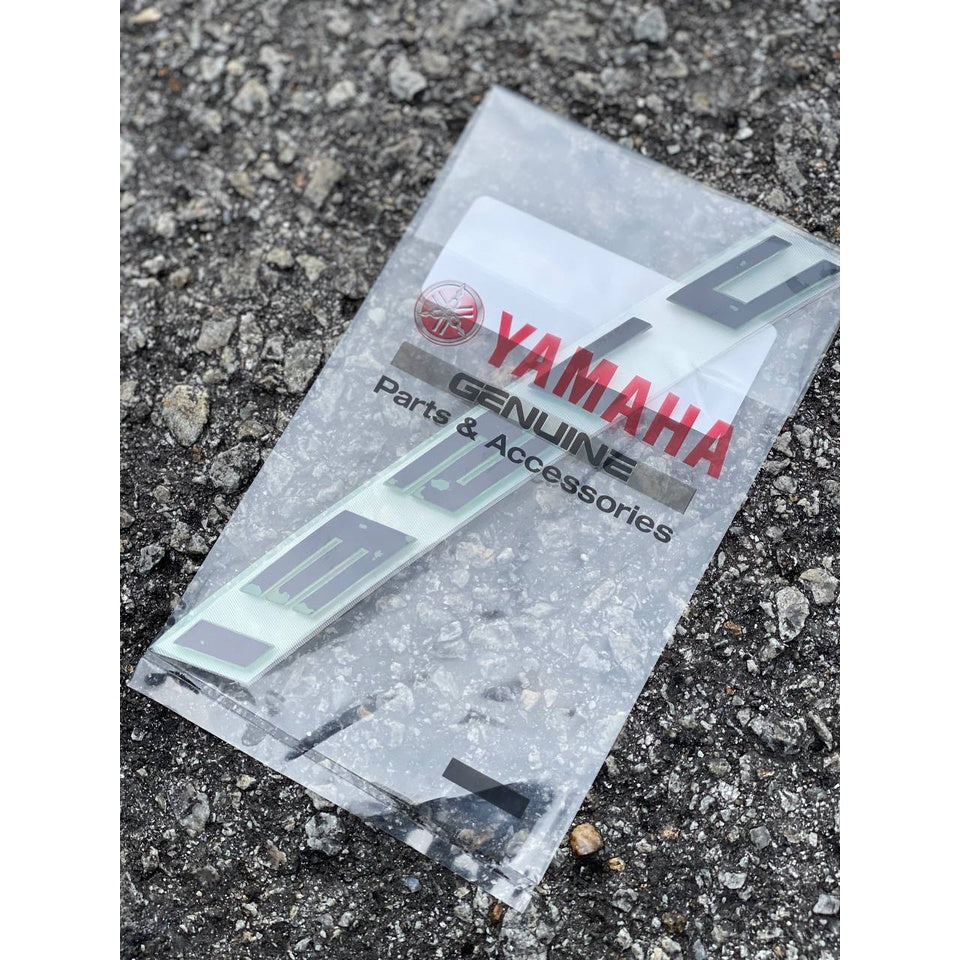 EMBLEM 135 LC STEALTH GOLD / MNM3 GREY SPECIAL EDITION FOR YAMAHA LC135 V8 ORIGINAL HLY TIMBUL