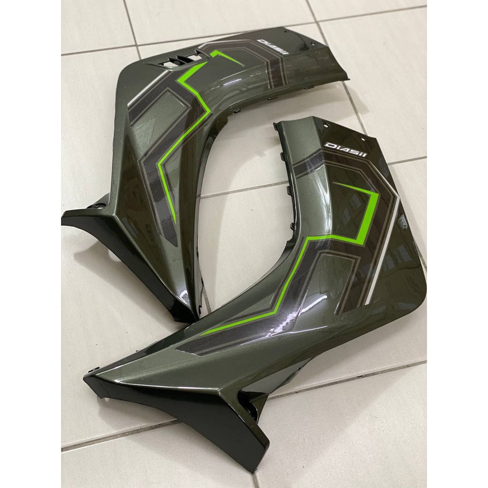 COVERSET BODYSET YAMAHA LC LC135 V1 DNLGM1 ARMY GREEN PATTERN LINE DOCTOR 001 SIAP TANAM